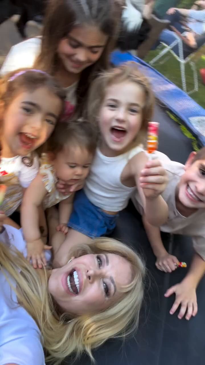 Graciela Alfano celebró junto a su familia el primer cumpleaños de su nieta Catalina