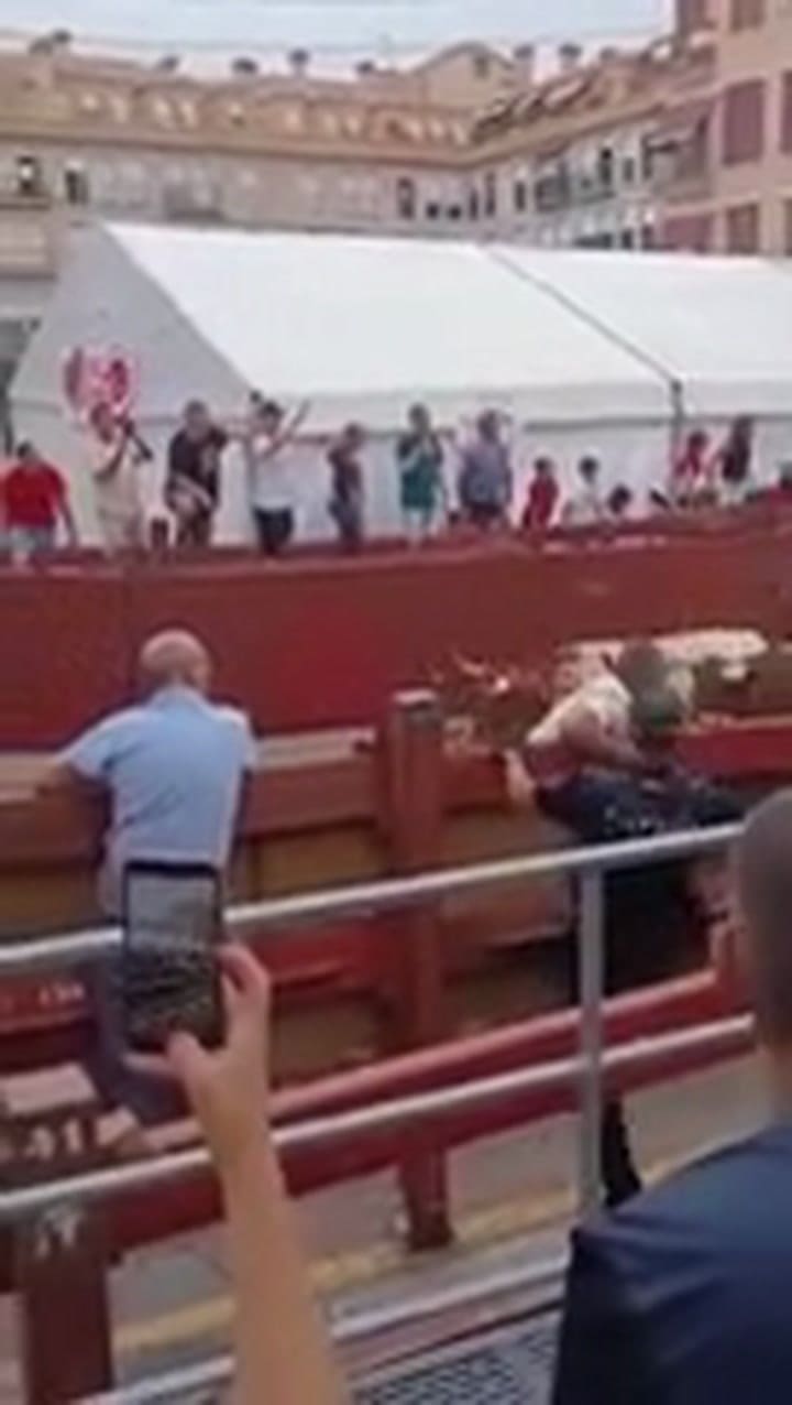 Así se vio el impacto desde otro ángulo captado desde la tribuna