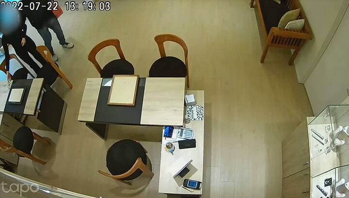 El video difundido para identificar al ladrón de la joyería