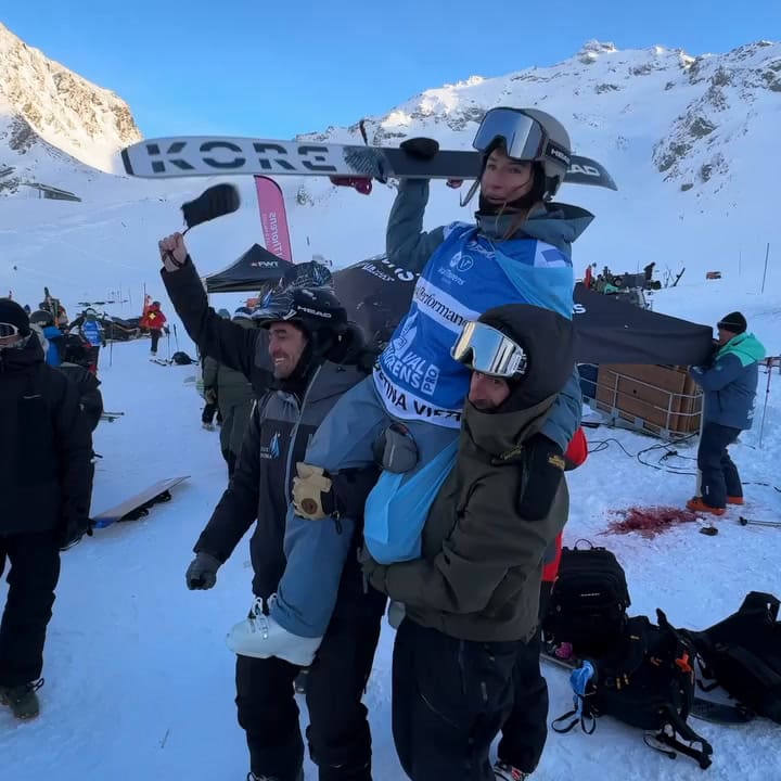Agostina Vietti hizo historia en Francia y recibió la felicitación de su equipo de trabajo