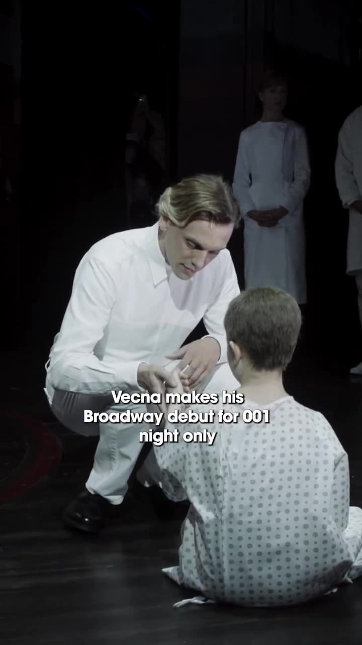 Jamie Campbell Bower en Stranger Things: The First Shadow