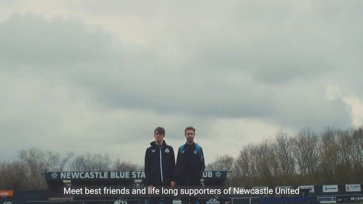 Cómo funcionan las remeras para los hinchas sordos del Newcastle