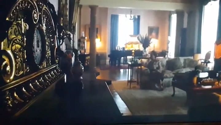 The Crown, la escena del ratón - Fuente: YouTube