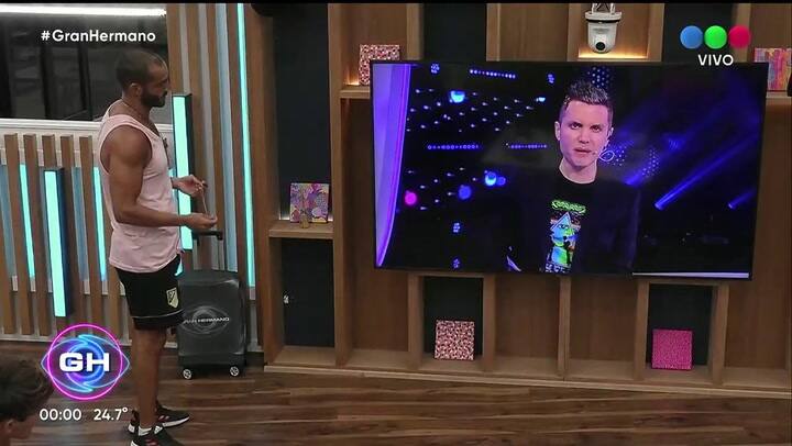 Maxi salvó a un compañero de la placa