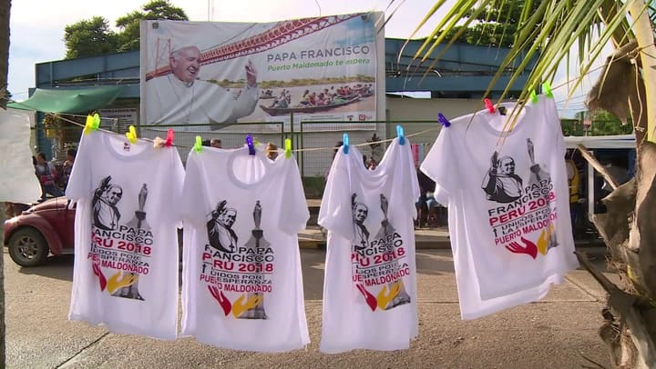 Deforestación, contaminación y prostitución infantil: Francisco en una región de Perú enferma por el