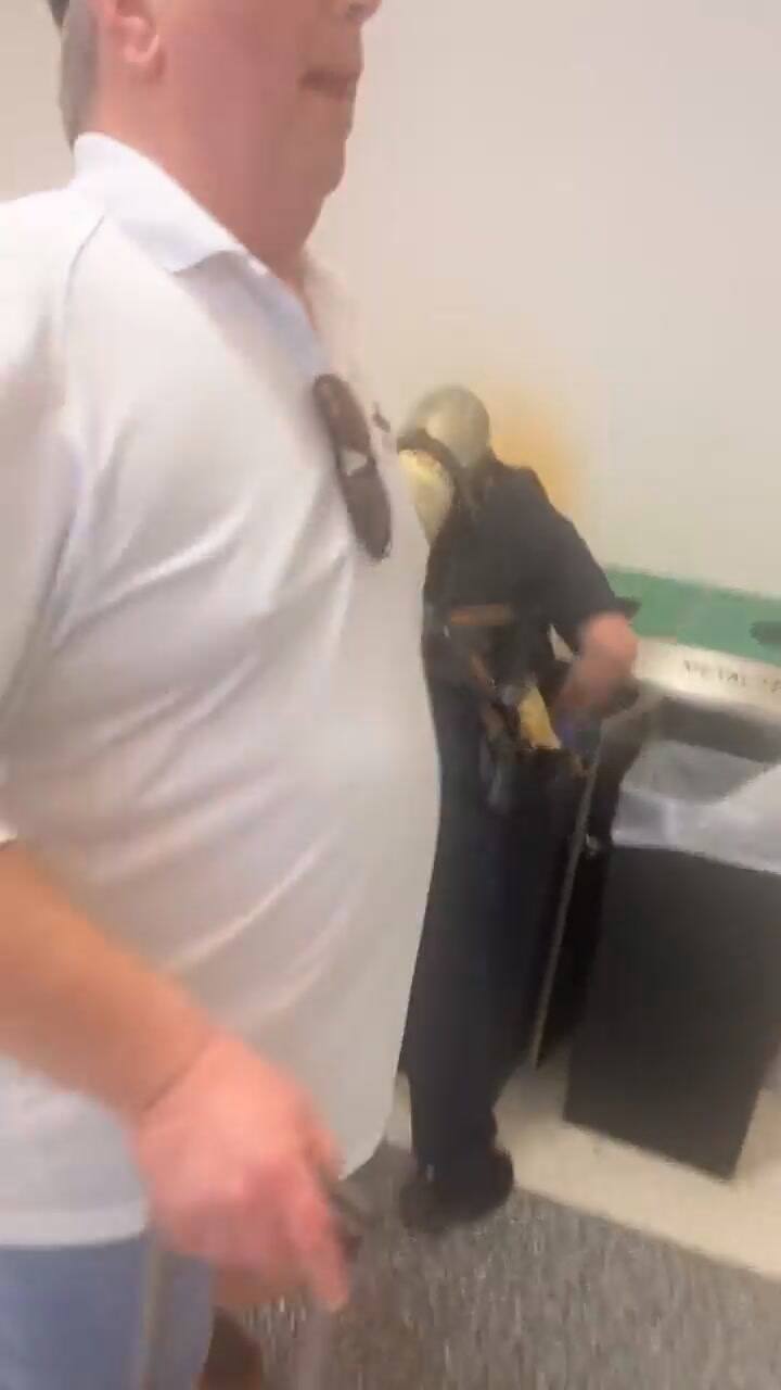 Así fue la evacuación de personas en el Aeropuerto de Nashville