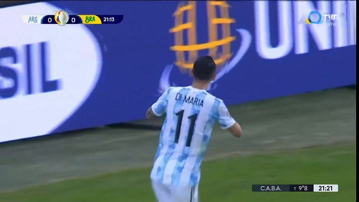 Gran definición de Di María para el uno a cero contra Brasil