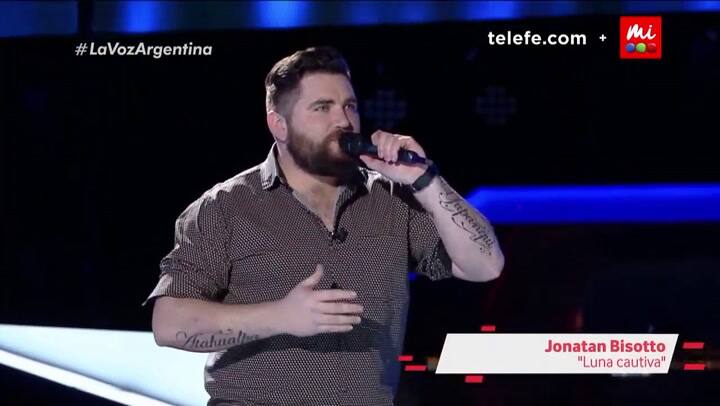 Jonathan Bisotto cantó Luna cautiva, de Los Chalchaleros - Fuente: Telefe