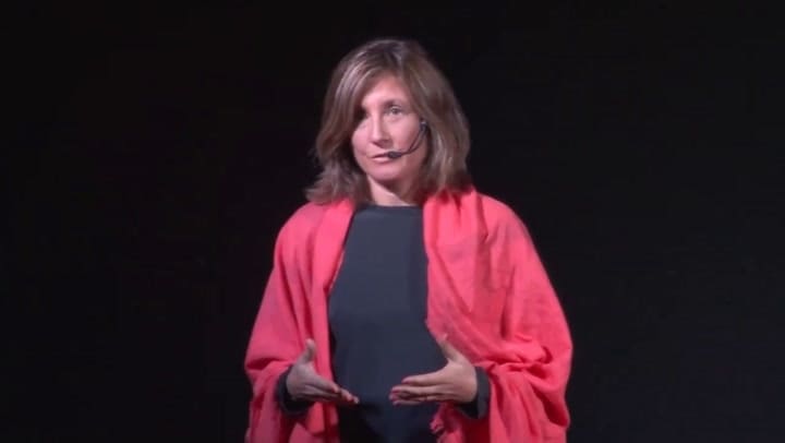 Fragmento de una charla TEDx de Mercedes Korin sobre transiciones laborales