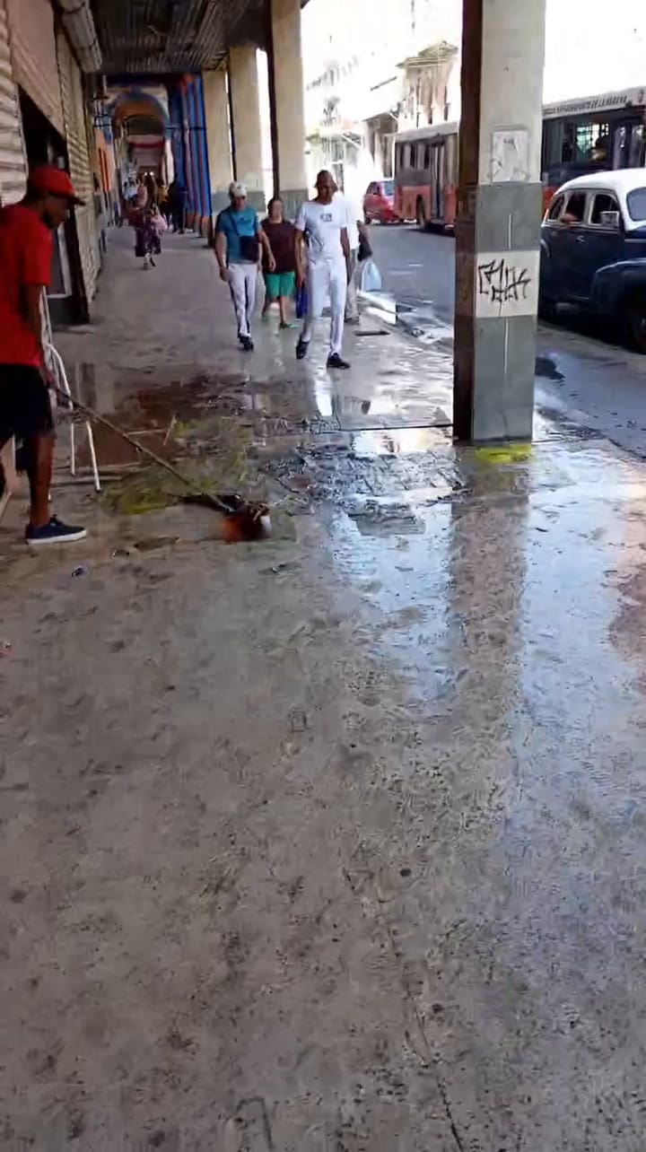 Fue una tienda icónica de La Habana con capitales internacionales, pero cerró y así está hoy: "Se perdió" (Facebook: Silverio Portal)