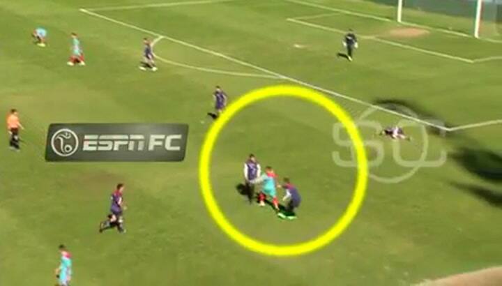 El amistoso de Arsenal y Tristán Suárez fue suspendido por agresión entre los jugadores