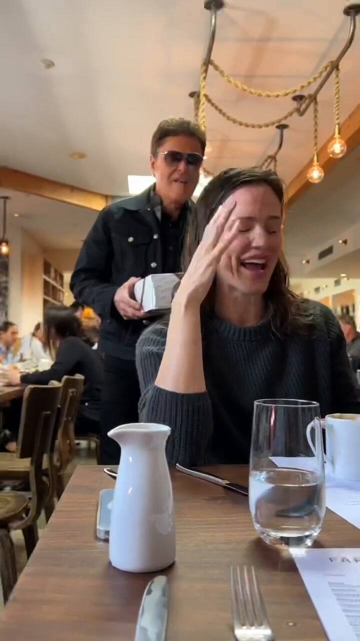 La divertida reacción de Jennifer Garner al ver la sorpresa que le hizo Donny Osmond