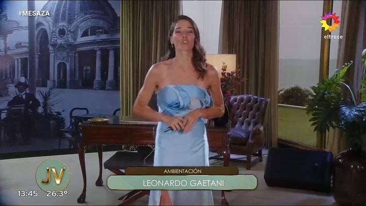La presentación del look de Juana Viale para la emisión desde Mar del Plata