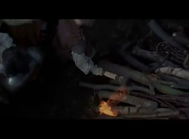 Trailer de la película Elizabeth (1998) - Fuente YouTube