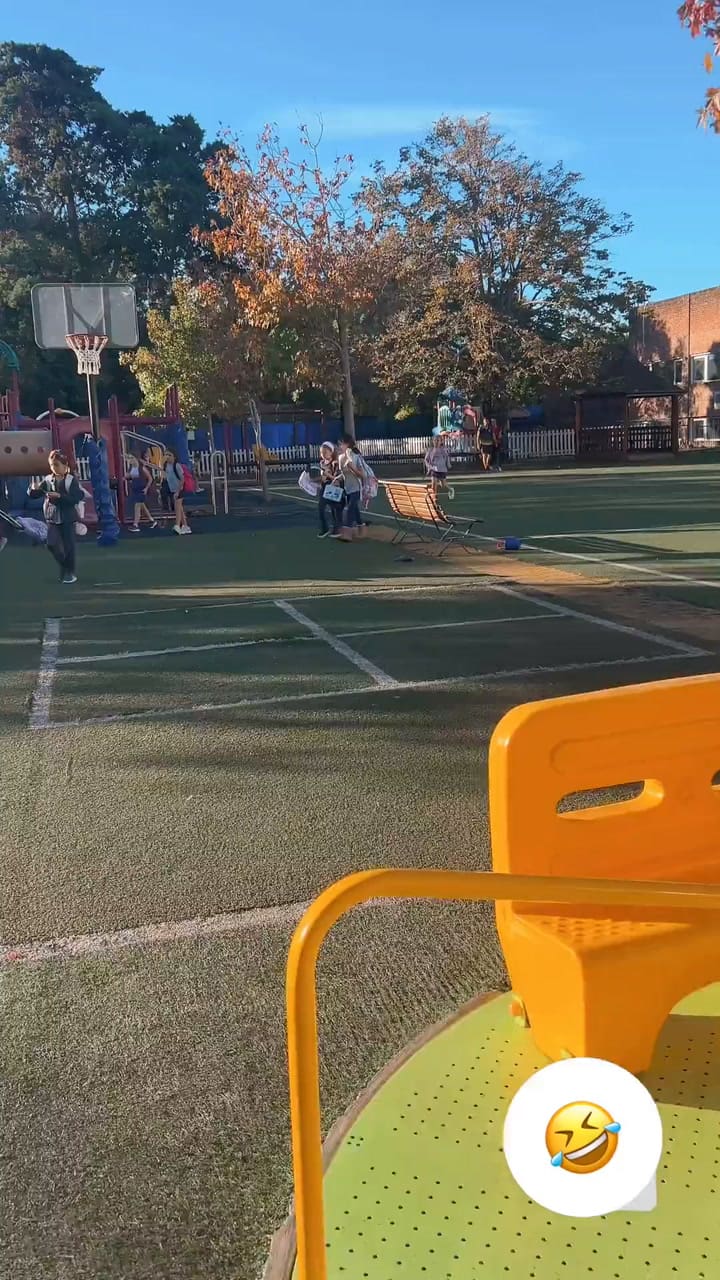 Evangelina Anderson se hizo un rotundo cambio de look y marcó la tendencia de este otoño: "Chau rubio, hola animal print"