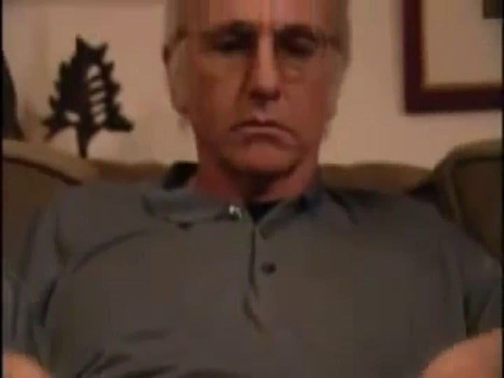 Curb Your Enthusiasm: el pliegue del pantalón es el eje del conflicto