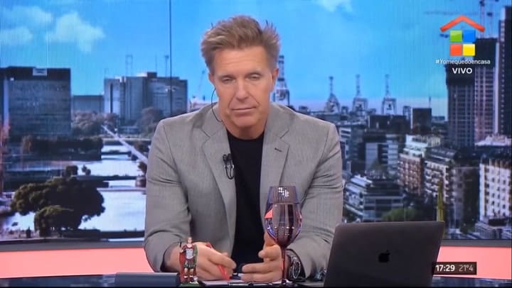 Alejandro Fantino y un especial agradecimiento, tras la internación de su padre