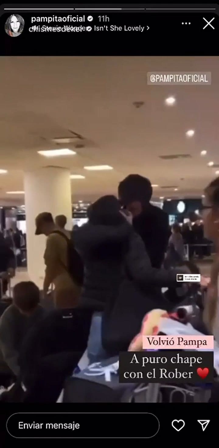 El apasionado reencuentro entre Pampita y Roberto García Moritán