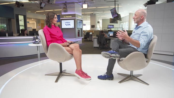 Estanislao Bachrach en Entre Nos