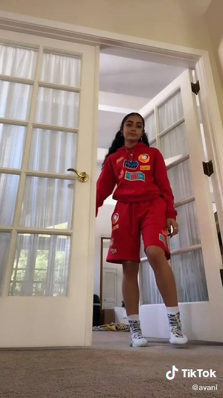 Avani Gregg @avani