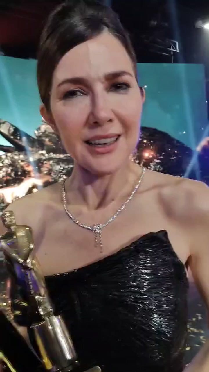 Cristina Perez sobre el oro, Martin Fierro