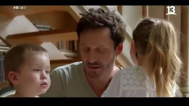 El conmovedor momento que vivió Vicuña con su hija en una entrevista y la pregunta que lo descolocó