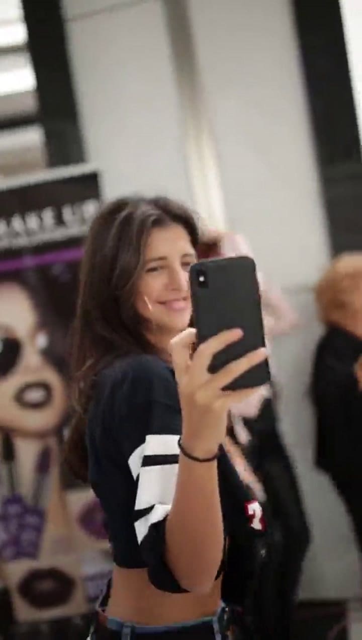 Mich Kogan, la diseñadora de 47 Street que se convirtió en una estrella de Instagram