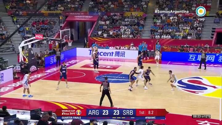 Asistencia de Campazzo a Deck ante Serbia