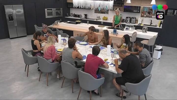 Agustín contó su sueño de generar una obra de caridad y lo burlaron