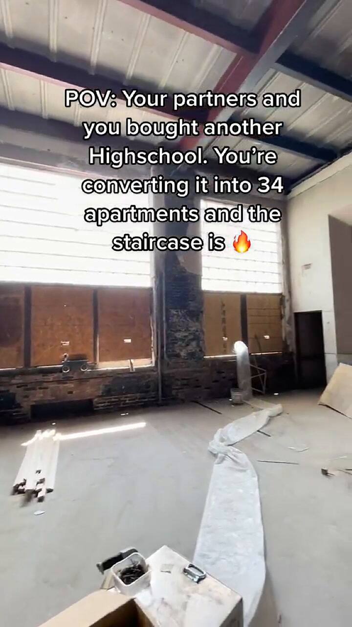 Muestran el interior de la escuela que convierten en departamentos