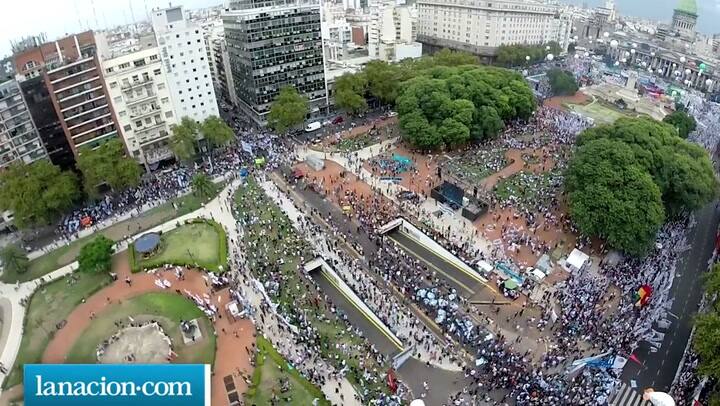 Una multitud para el último discurso de Cristina ante la Asamblea Legislativa