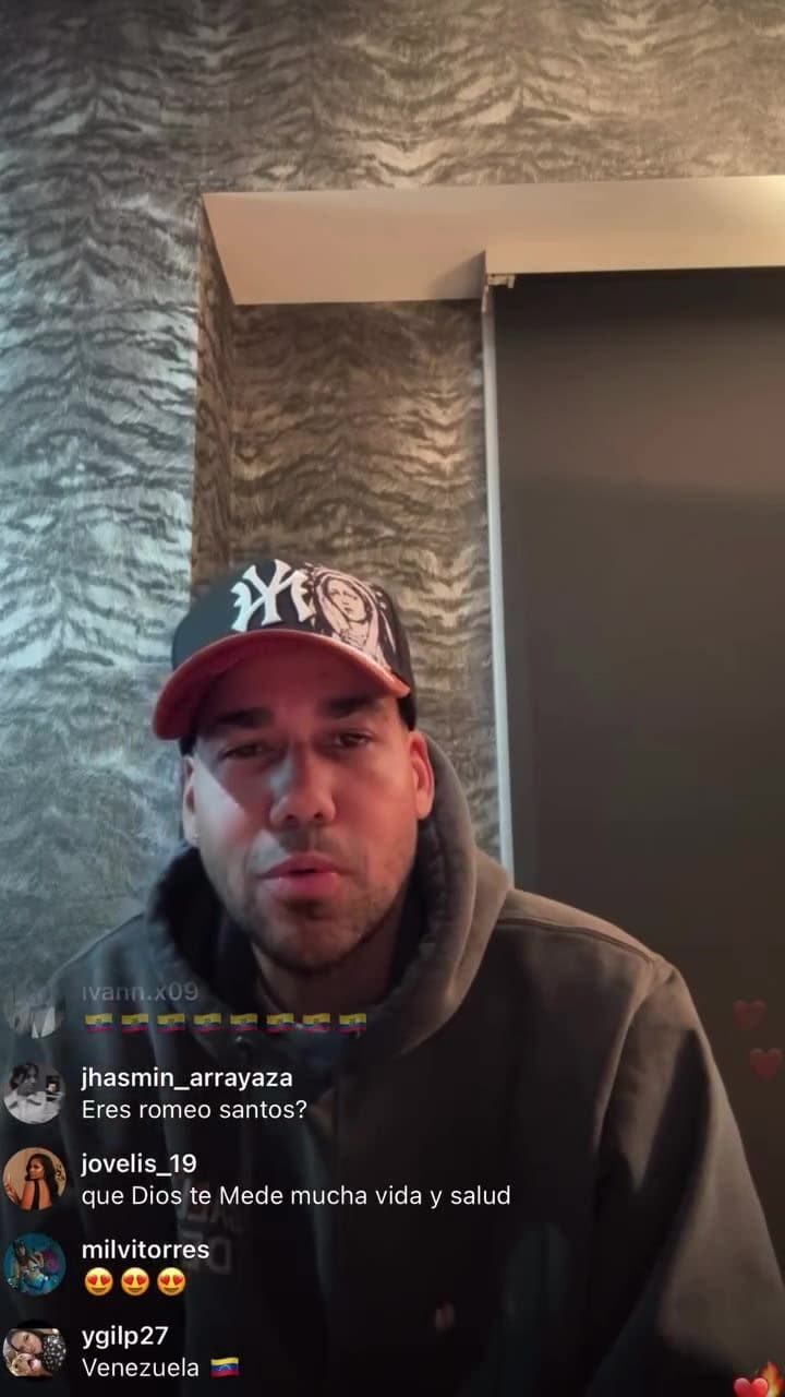 Romeo Santos emitió un descargo por su silencio ante el tema de las redadas del ICE contra migrantes