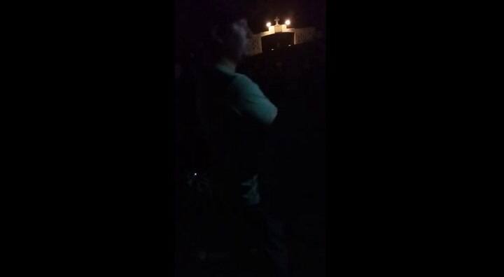 Lo increpan vecinos en el sur