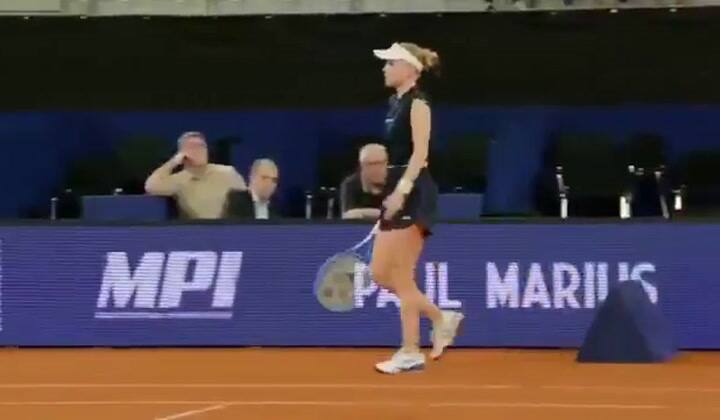 La insólita situación del partido entre Harriet Dart y Lois Boisson