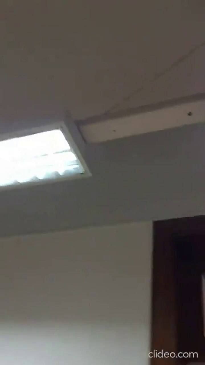 Las luces se mueven por el temblor