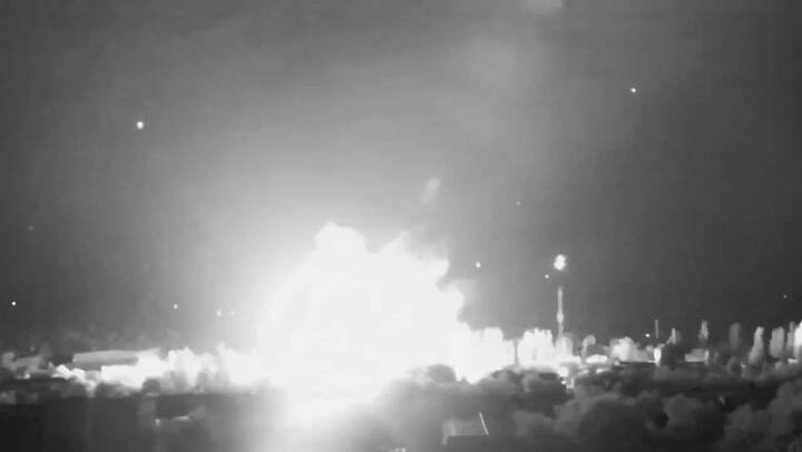 Rusia estrenó un lanzamisiles con más potencia que el HIMARS y arrasó con un depósito de armas 1