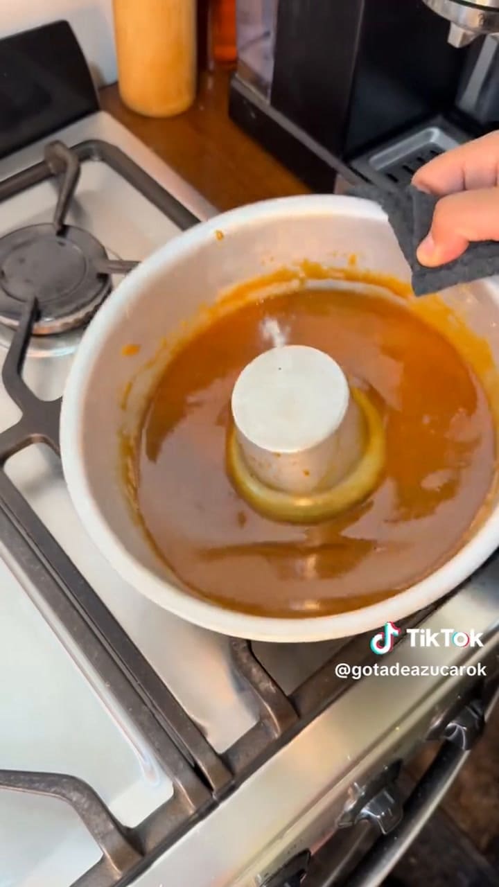 Receta sencilla de flan casero de dulce de leche