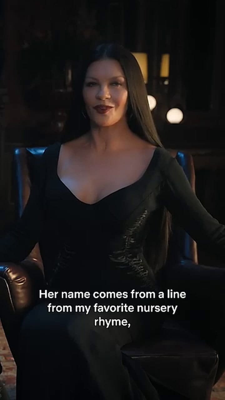 La madre de Wednesday explica en la serie por qué decidió ponerle ese nombre