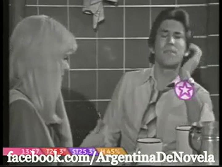 Dorys Del Valle y Arnaldo André en Piel Naranja