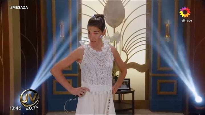 Juana Viale y su look de novia para este 30 de noviembre