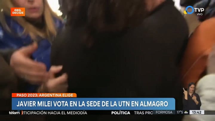 Un simpatizante de Milei agredió a una periodista de la TV Pública (TV Pública)