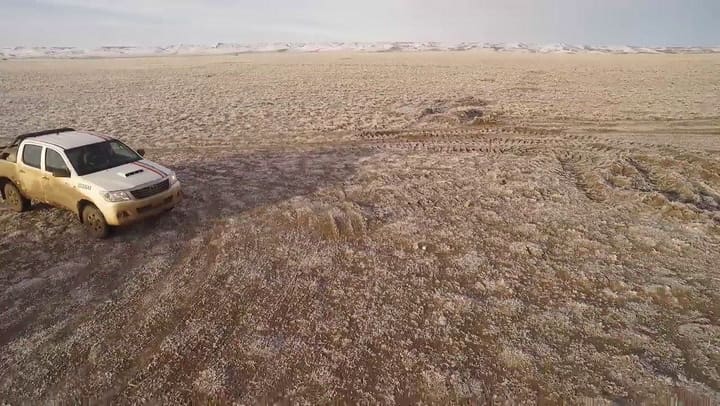 La vista desde un drone de la represa Cóndor Cliff