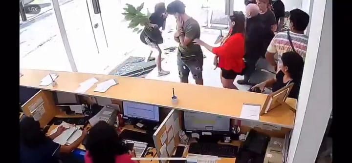 Violento episodio en una clínica de Pacheco