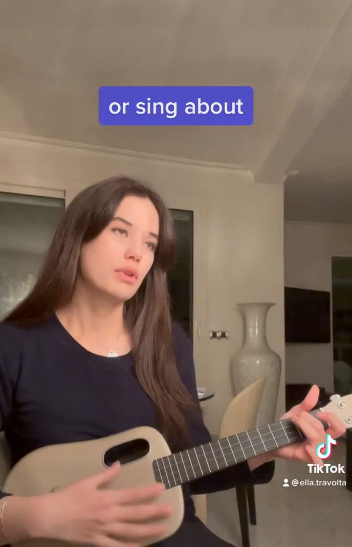 Ella, la hija de John Travolta