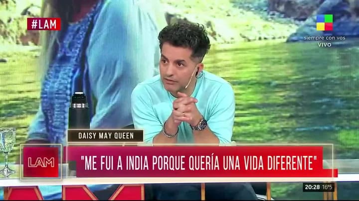 Daisy May Queen narró la experiencia sobrenatural que vivió tras la muerte de su papá
