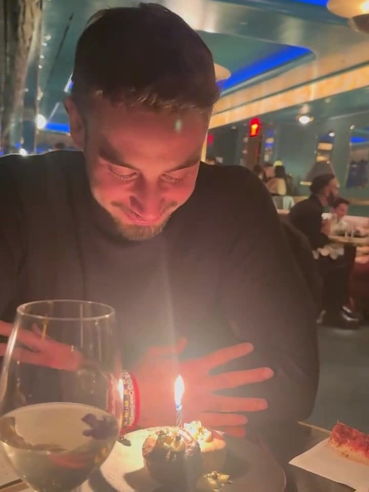 Las románticas vacaciones de Nico Occhiato y Flor Jazmín Peña en Nueva York