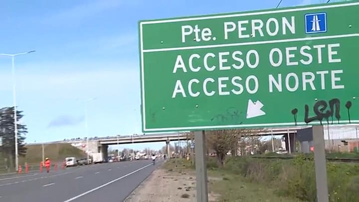 Alberto Fernández, en la 'huelga' de los trabajadores de la obra pública, en Merlo