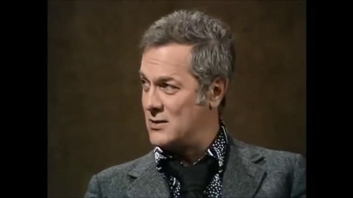 Tony Curtis habla de Marilyn Monroe - Fuente: YouTube