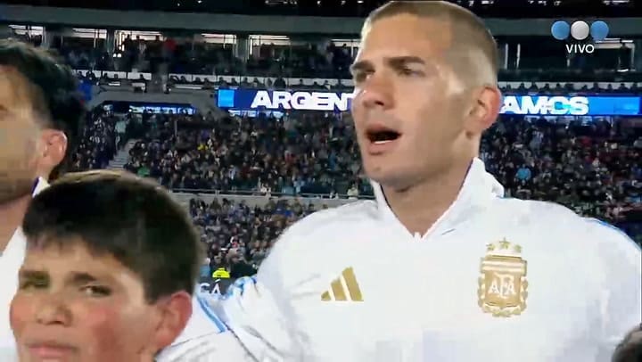 Antonela Roccuzzo acompañó a Messi en su último partido oficial con la selección en Argentina