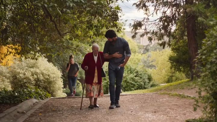 100 días con la Tata, el documental que tiene como protagonista a la instagramer más longeva